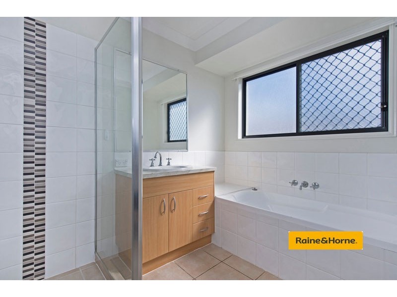 13 Jaxson Terrace, Pimpama QLD 4209