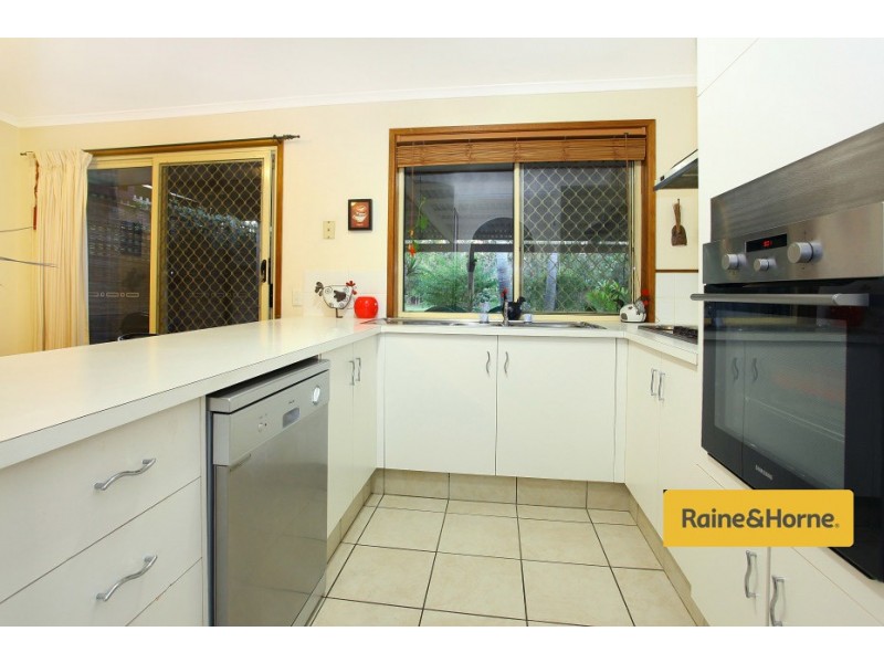 1/32 Chaplin Crescent, Oxenford QLD 4210