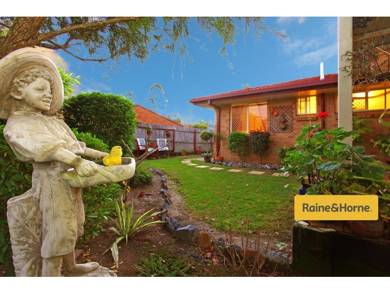 1/32 Chaplin Crescent, Oxenford QLD 4210