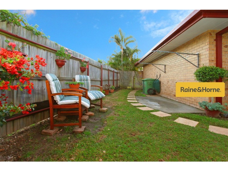 1/32 Chaplin Crescent, Oxenford QLD 4210