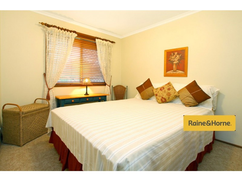 1/32 Chaplin Crescent, Oxenford QLD 4210