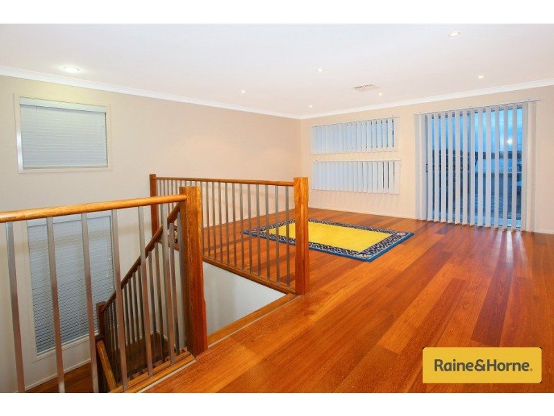 32A Harbourvue Court, Helensvale QLD 4212