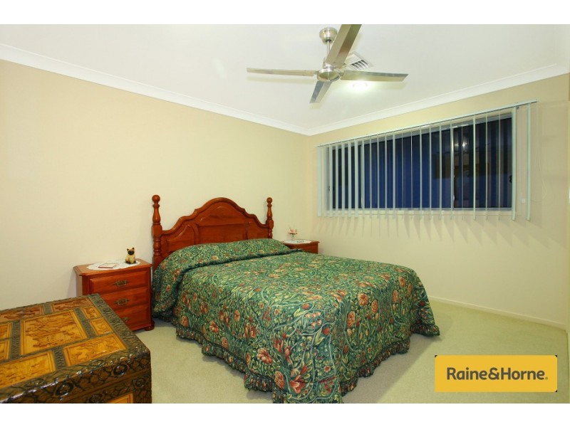 32A Harbourvue Court, Helensvale QLD 4212