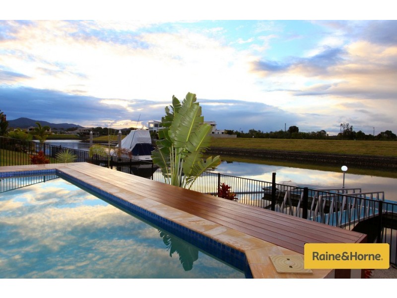 32A Harbourvue Court, Helensvale QLD 4212