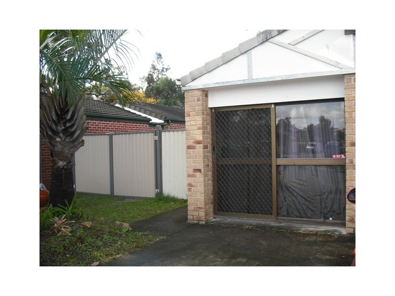 71 River Oak Drive, Helensvale QLD 4212