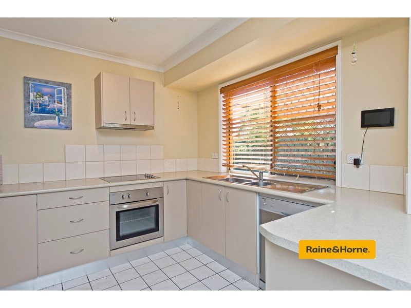 43 Village Way, Oxenford QLD 4210