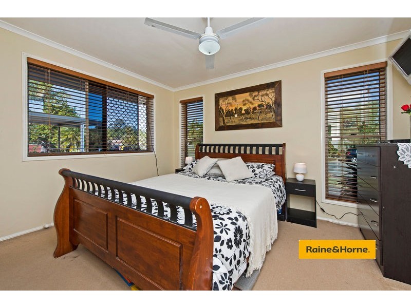 43 Village Way, Oxenford QLD 4210