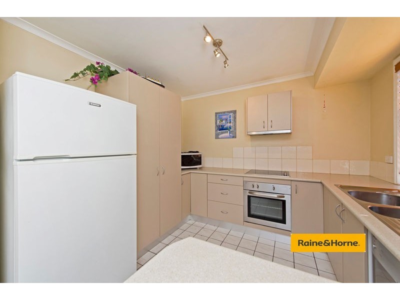 43 Village Way, Oxenford QLD 4210