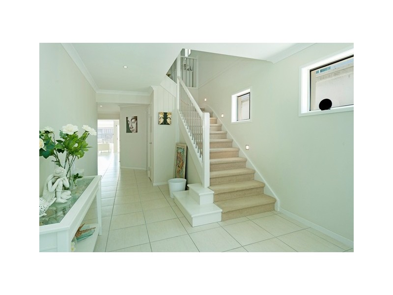 47 Coomera Court, Helensvale QLD 4212