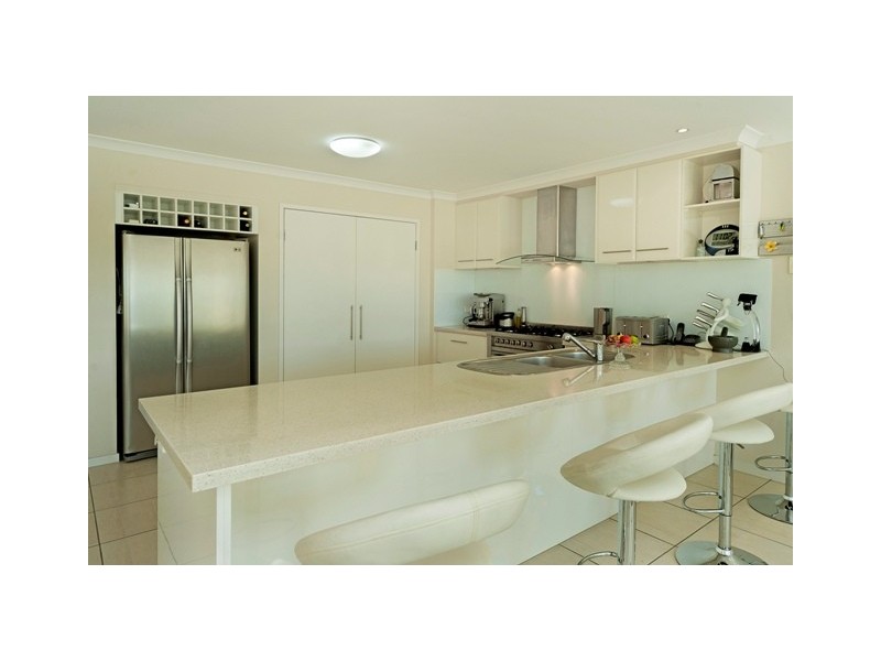 47 Coomera Court, Helensvale QLD 4212