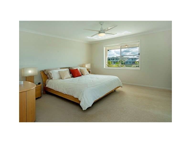 47 Coomera Court, Helensvale QLD 4212