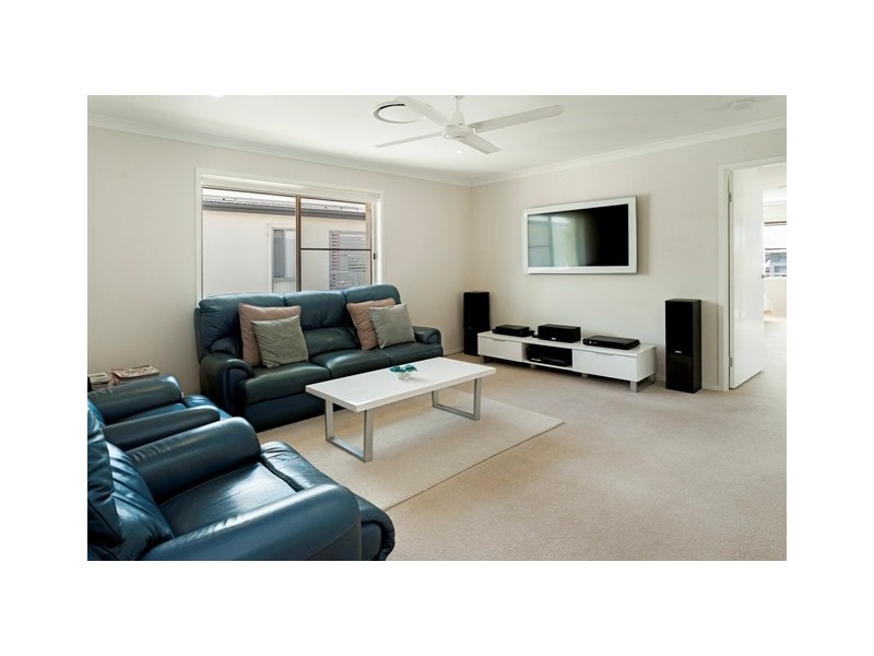 47 Coomera Court, Helensvale QLD 4212