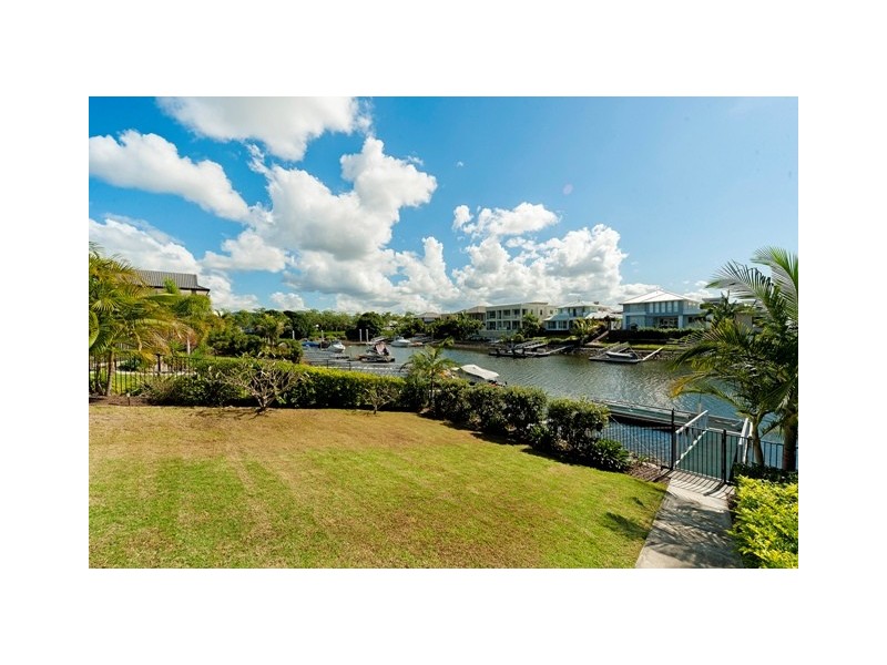 47 Coomera Court, Helensvale QLD 4212