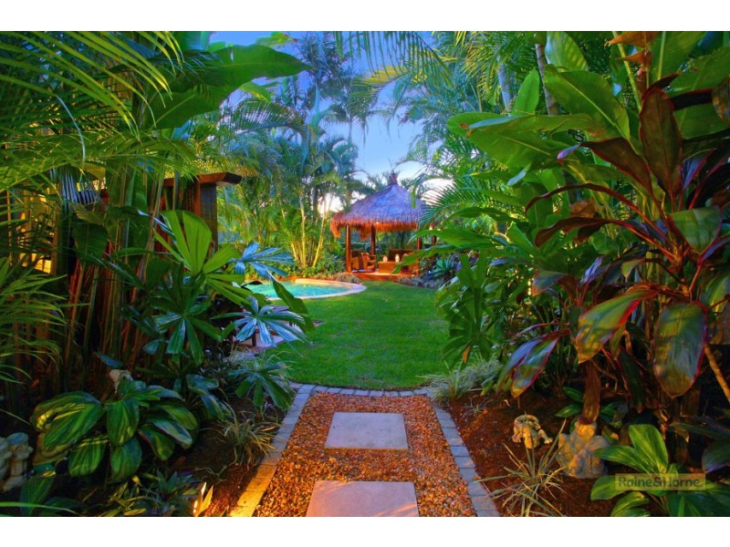 5 Sorell Place, Helensvale QLD 4212