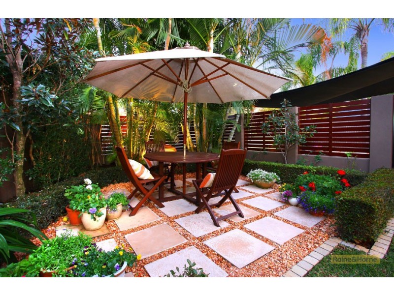 5 Sorell Place, Helensvale QLD 4212