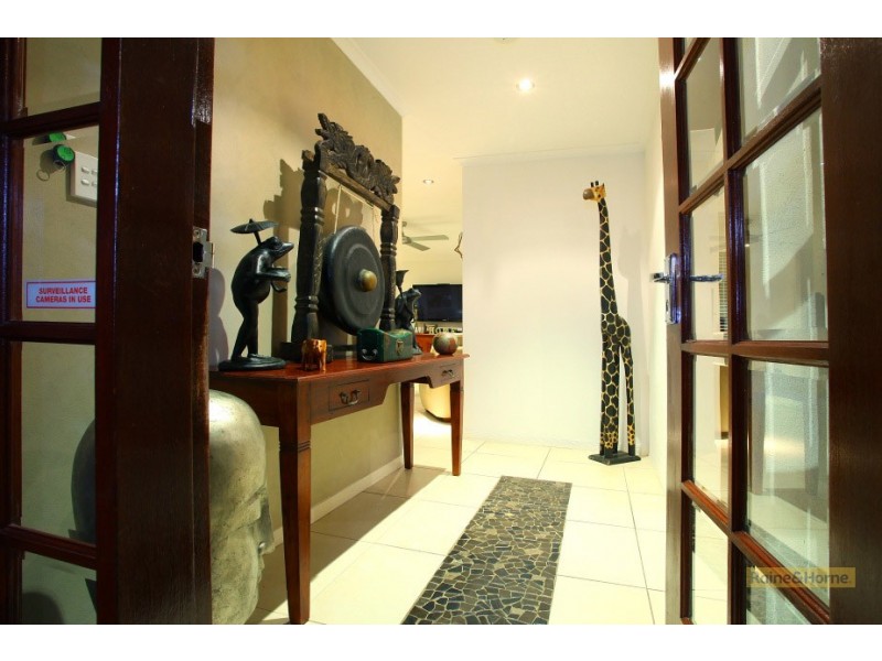 5 Sorell Place, Helensvale QLD 4212