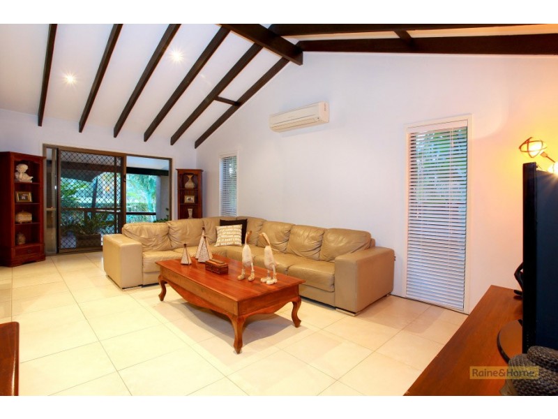 5 Sorell Place, Helensvale QLD 4212