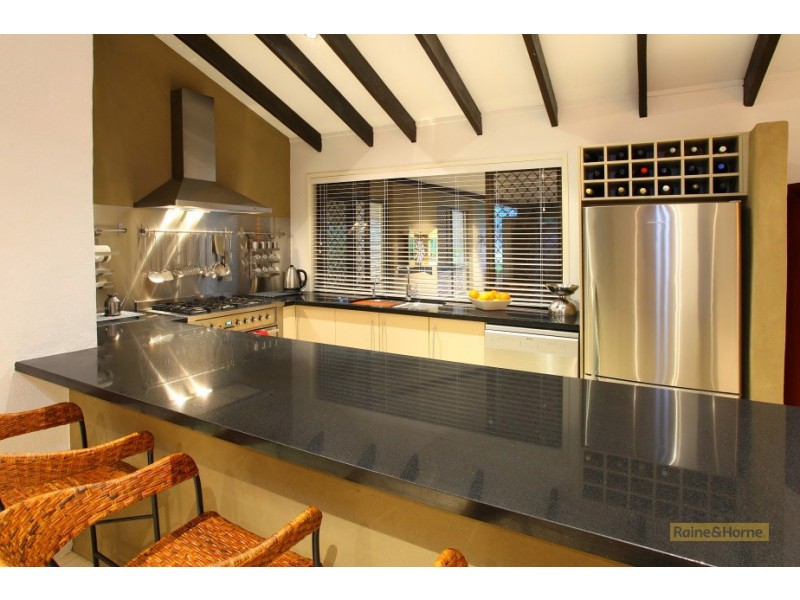 5 Sorell Place, Helensvale QLD 4212