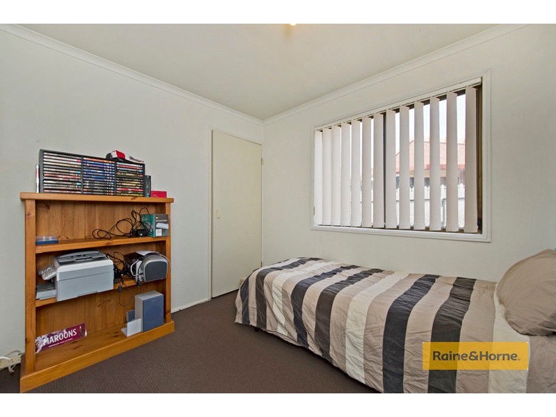 2/5 Theatre Street, Oxenford QLD 4210