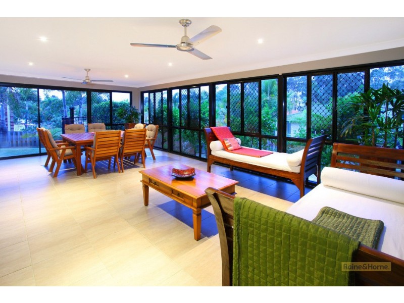 46 Gippsland Drive, Helensvale QLD 4212