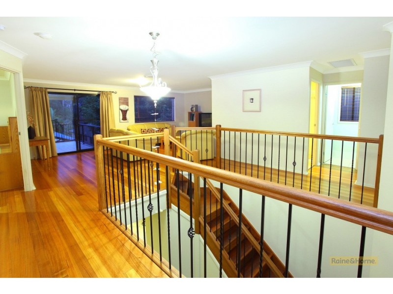 46 Gippsland Drive, Helensvale QLD 4212