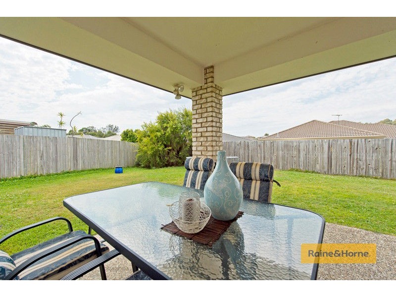 9 Moss Tce, Pimpama QLD 4209