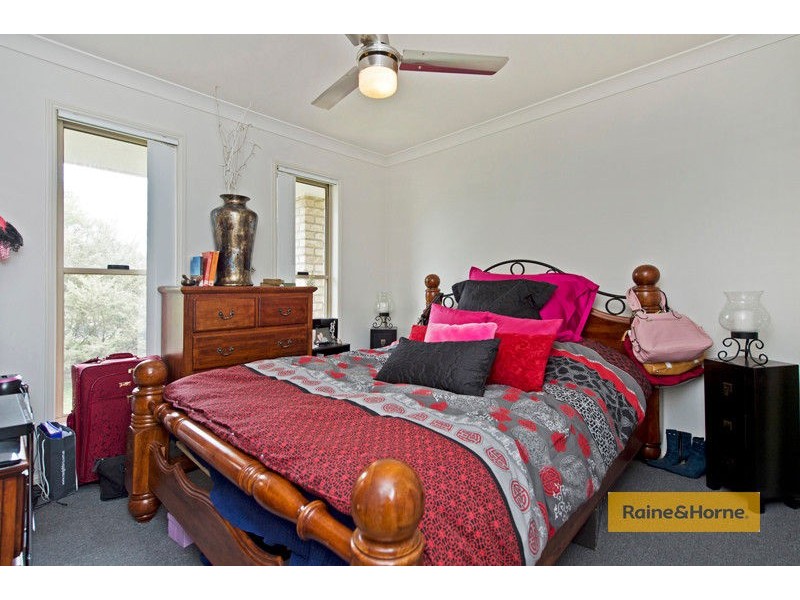 9 Moss Tce, Pimpama QLD 4209