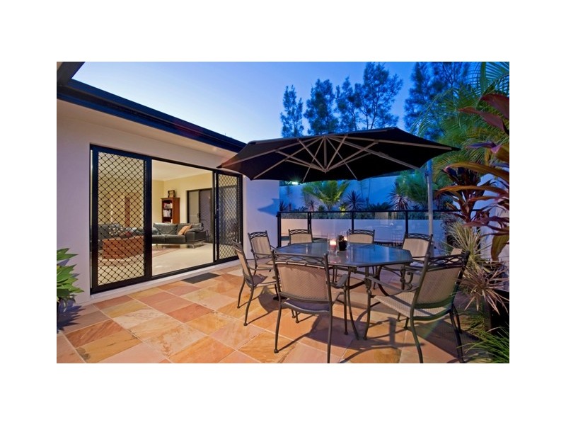 32 Pathfinder Road, Coomera Waters QLD 4209