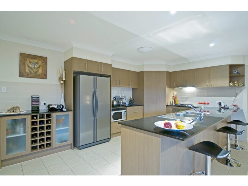 9 Rainbow Circuit, Coomera Waters QLD 4209