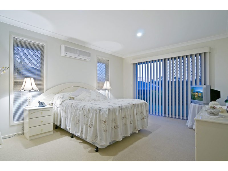 9 Rainbow Circuit, Coomera Waters QLD 4209