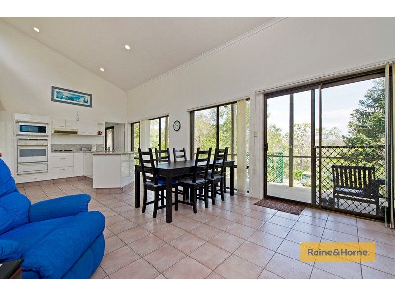 266 Kopps Rd, Oxenford QLD 4210