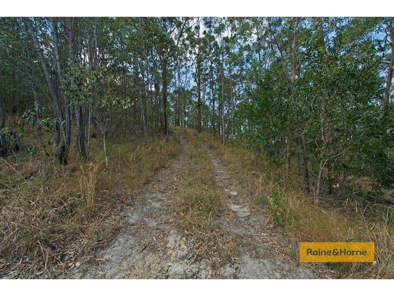 266 Kopps Rd, Oxenford QLD 4210