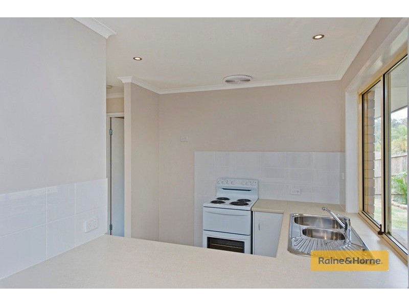 72 Studio Drive, Oxenford QLD 4210