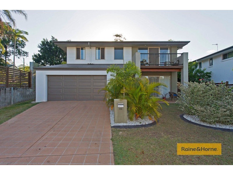 42 Silver Dawn Crescent, Oxenford QLD 4210