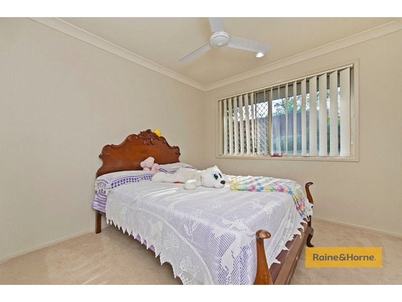 42 Silver Dawn Crescent, Oxenford QLD 4210