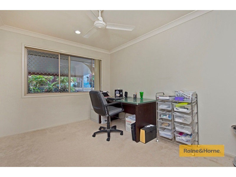 42 Silver Dawn Crescent, Oxenford QLD 4210