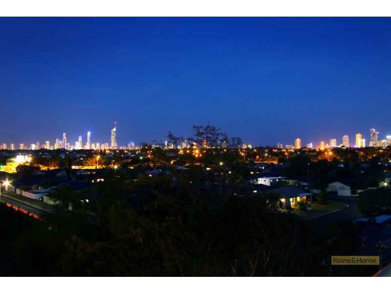 41/13 Fairway Drive, Clear Island Waters QLD 4226