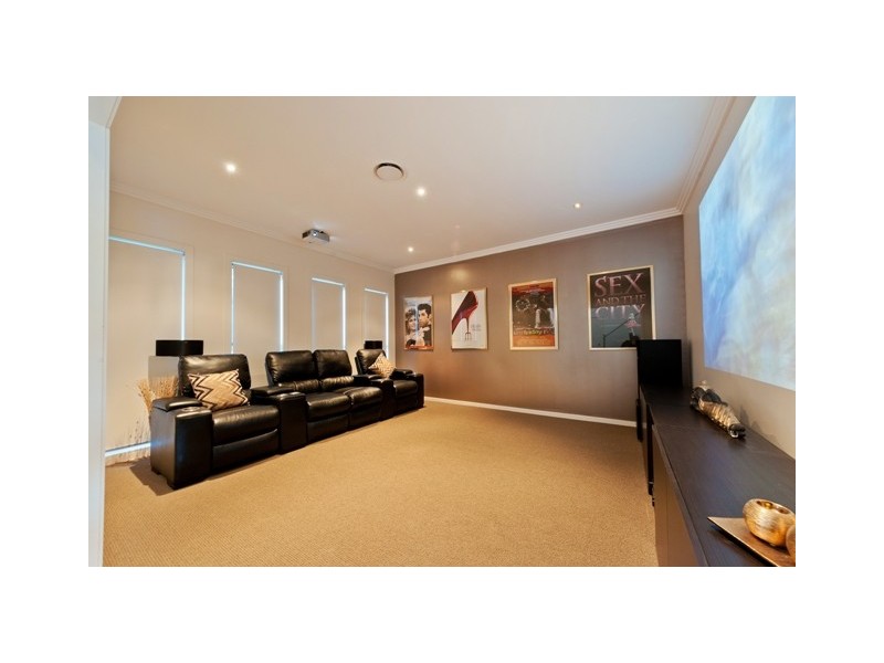 21 Kurura Road, Coomera Waters QLD 4209