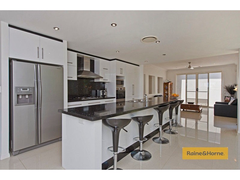 20 Brindabella Close, Coomera Waters QLD 4209