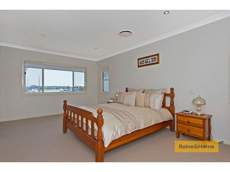 20 Brindabella Close, Coomera Waters QLD 4209