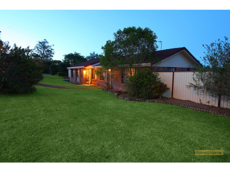 73 Discovery Drive, Helensvale QLD 4212