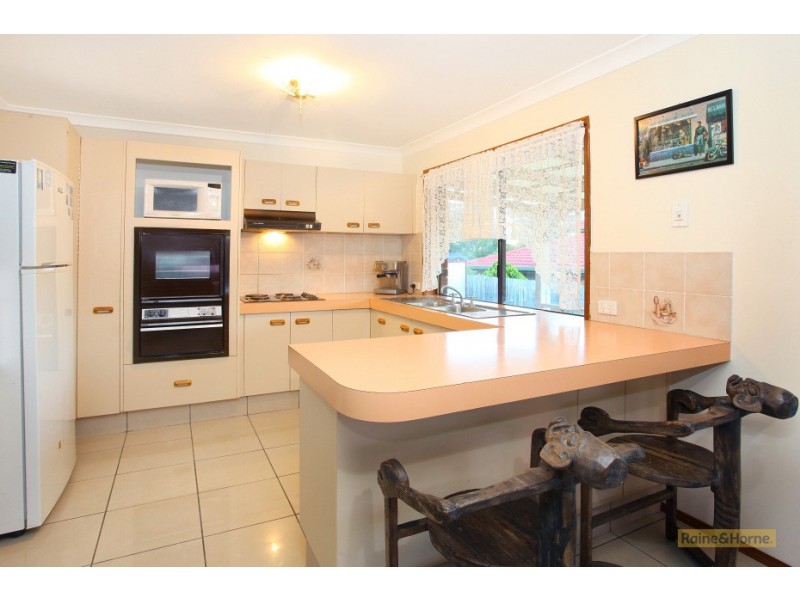 73 Discovery Drive, Helensvale QLD 4212