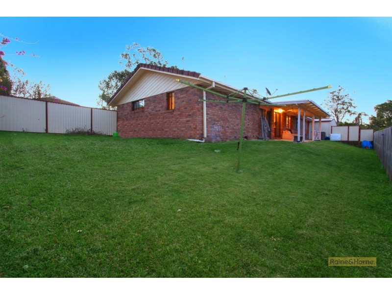 73 Discovery Drive, Helensvale QLD 4212