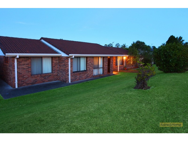 73 Discovery Drive, Helensvale QLD 4212