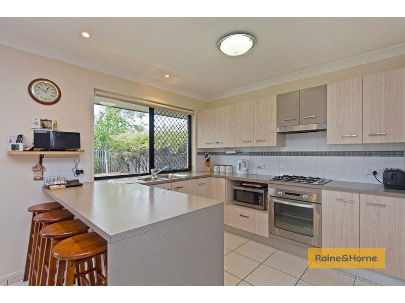 15 Cobb and Co Drive, Oxenford QLD 4210