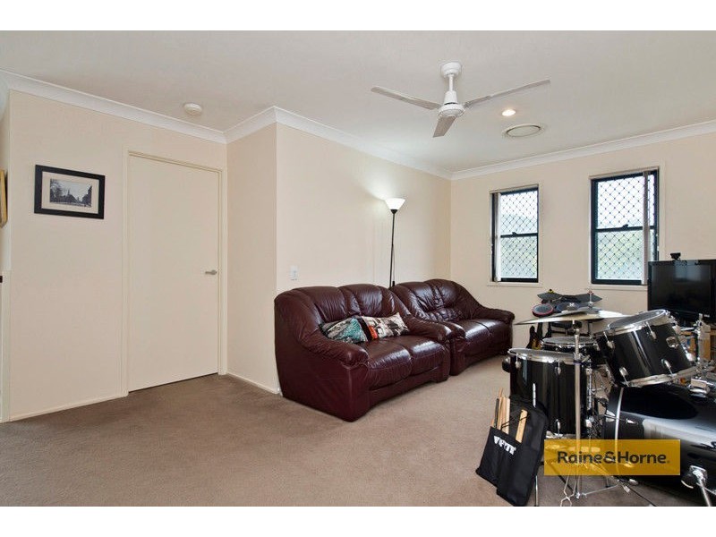 15 Cobb and Co Drive, Oxenford QLD 4210