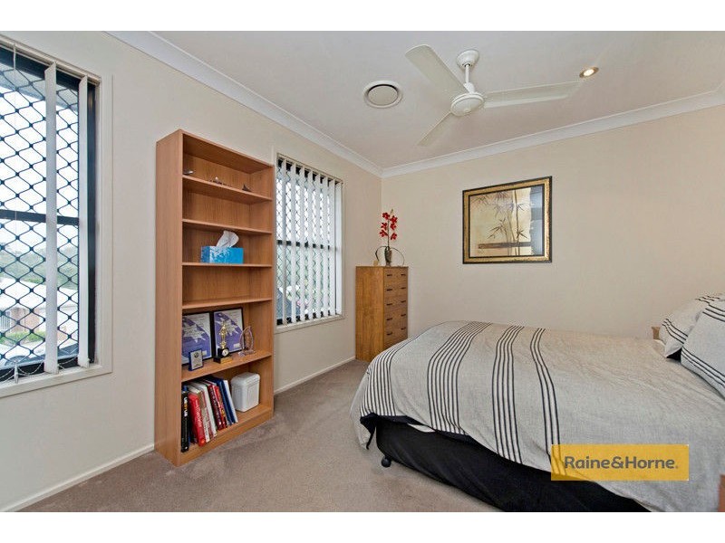 15 Cobb and Co Drive, Oxenford QLD 4210