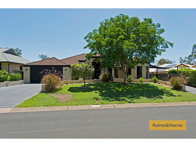 53 Highvale Drive, Helensvale QLD 4212