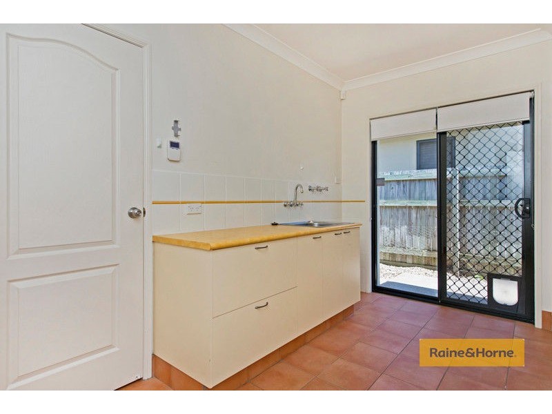 53 Highvale Drive, Helensvale QLD 4212