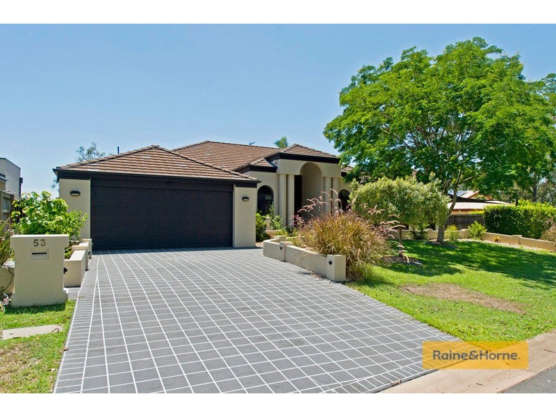 53 Highvale Drive, Helensvale QLD 4212
